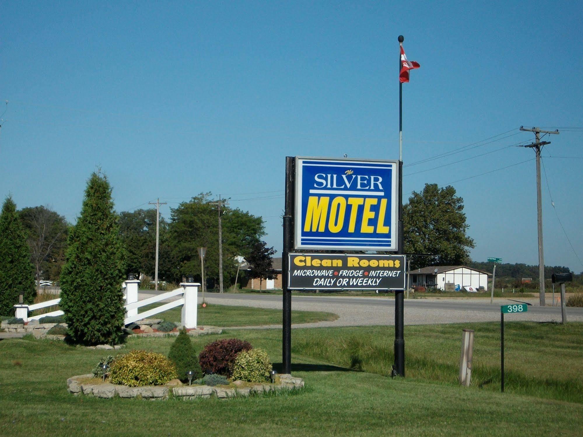 Silver Motel Chatham-Kent Екстериор снимка